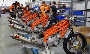 Husqvarna to Use KTM Engines for 2014 Moto3
