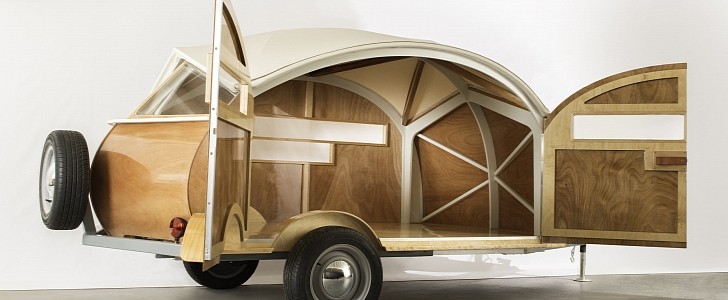 Hutte Hut Is an All-Wood Glamping Habitat Built Like a Superyacht: Has the Price To Match
