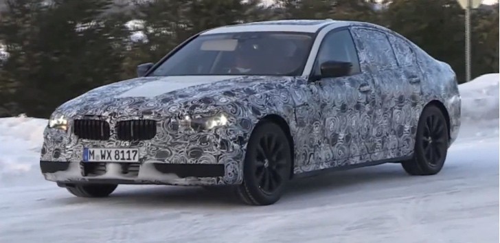 2016 BMW G30 5 Series Plug-in Hybrid