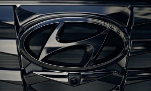 Hyundai Buyers Told to Wait 30 Months for Their New Cars Because of Obvious Reasons