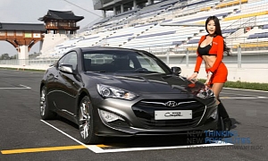 Hyundai Drops More 2013 Genesis Coupe Photos