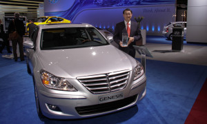 Hyundai Genesis, 2009 North American Car of the Year