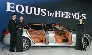 Hyundai Gets Classy with Equus Stretch Limo