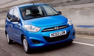 Hyundai Introduces New i10 Blue to UK
