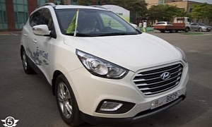 Hyundai ix35 Facelift Spotted in Korea