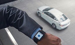 Hyundai Motor Introduces Blue Link App for the Apple Watch