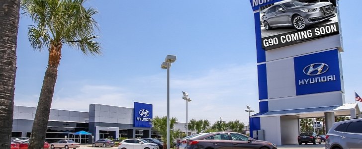North Freeway Hyundai signs as the first dealer to sell and service new luxury Genesis brand vehicles this summer