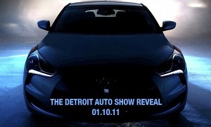 Hyundai Teases Veloster Ahead of Detroit Debut