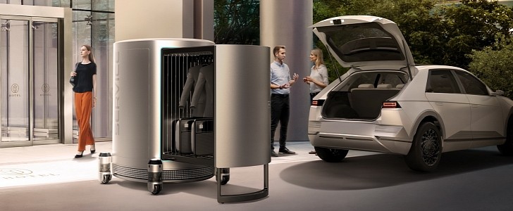 Hyundai unveils Plug & Drive platform at CES 2022