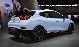 Hyundai Veloster N and i30 N TCR Show Up in Chicago