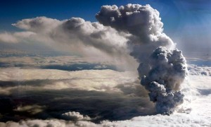 Iceland Volcano Eruption Affects F1