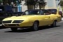 Iconic Plymouth Superbird Goes for a Drive, Turns Heads, Spins the Rear Tires