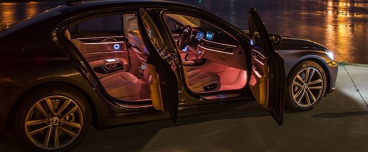 BMW 7-Series G11 interior