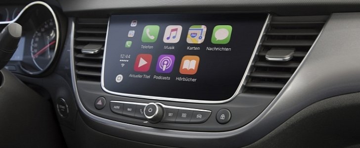 Apple CarPlay not working with the iPhone 11