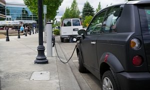 If Thieves Could Stop Stealing EV Charging Station Cables, That’d Be Great