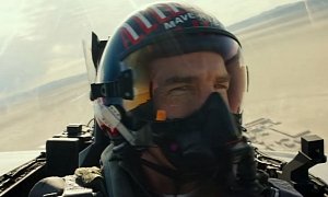 If Tom Cruise Says He’ll Fly a Super Hornet in Maverick, He Flies It