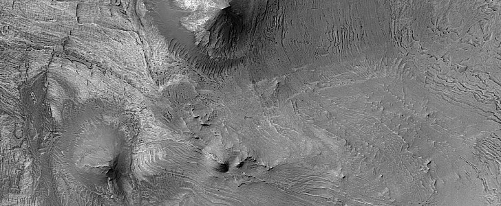 Martian "face" in Ius Chasma