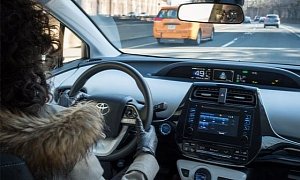 IIHS Study Reveals What Automated Systems Drivers Like