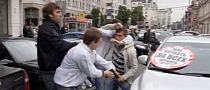 Illegal Parking in Russia: Fight and a Gun