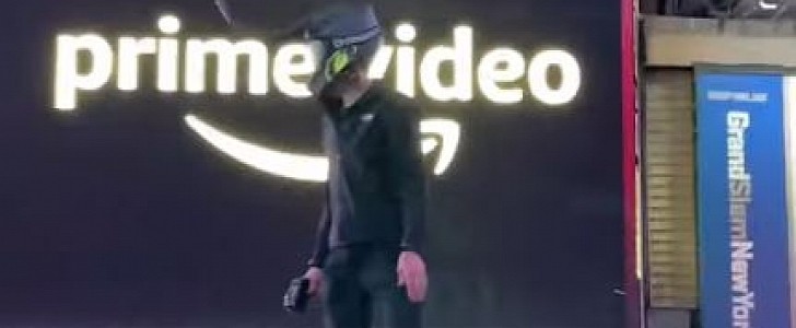 Hunter Kowald takes his SkySurfer Hoverboard for a demo flight over Times Square