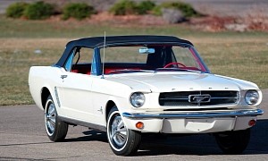 Impeccable, “Time-Traveling” 1965 Ford Mustang Convertible Emerges From Hiding