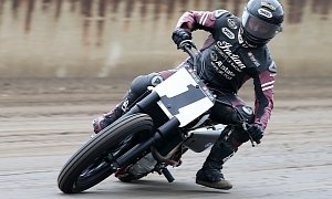 Indian Motorcycle Racing Continues Undefeated In Springfield Mile Race