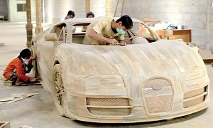 Indonesian Art Workshop Builds Wooden Bugatti Veyron, Looks Legit