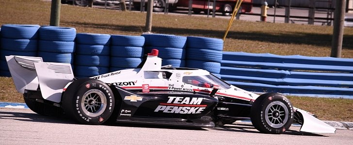 IndyCar to help out teams