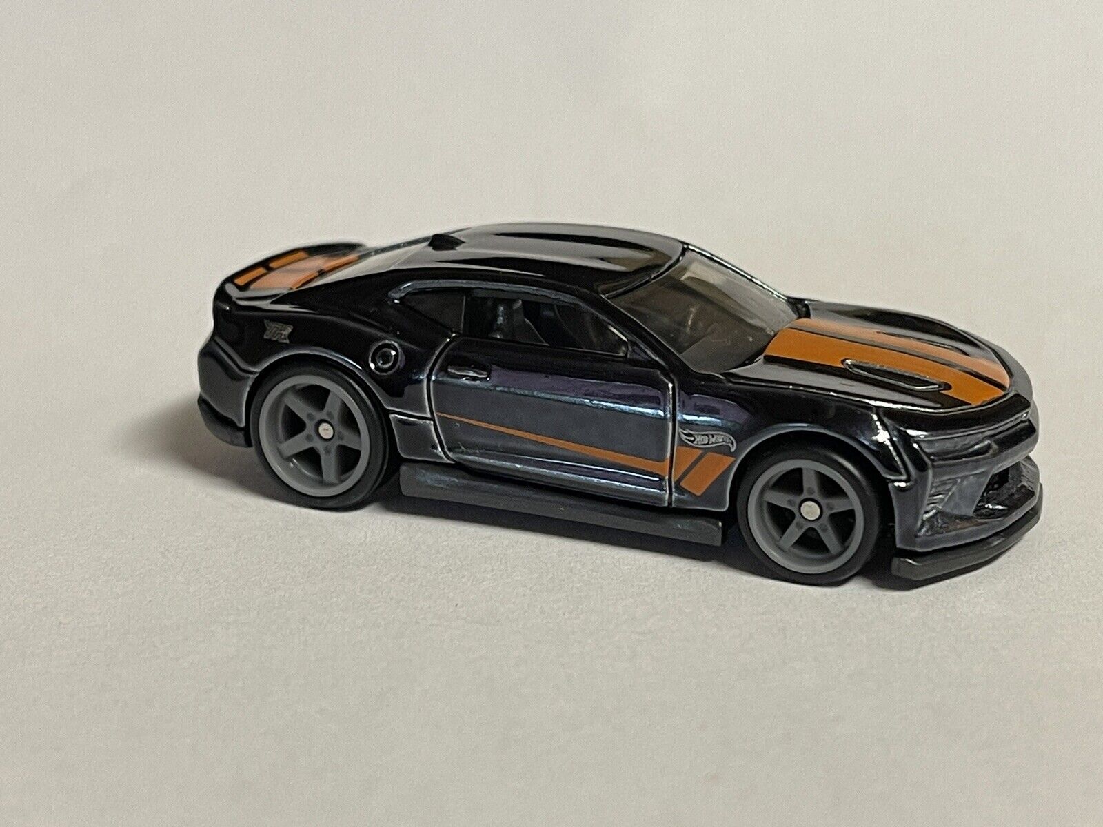 Inside the 2023 Hot Wheels Case B Here Comes the Second Super Treasure