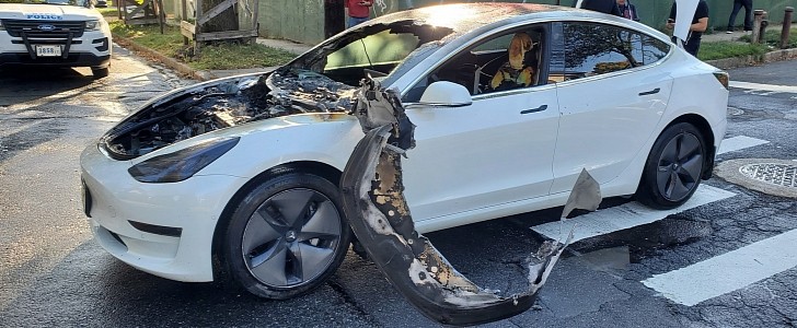 2018 Tesla Model 3 Catches Fire in Queens, New York