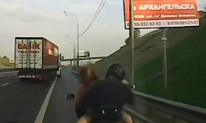 Intercourse on a Motorcycle Means Ridding the Russian Way
