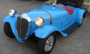 Internet Find of the Day: 1946 Delahaye 135M in French Blue