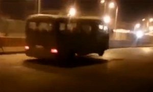 "Invisible" Speed Bump in Saudi Arabia Makes Cars and Bus Fly
