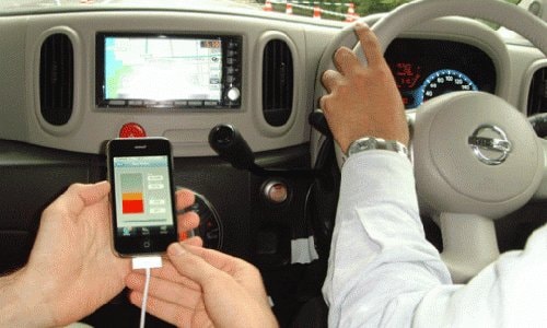Nissan iPhone eco-driving application