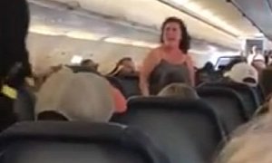 Irate Woman Has Massive Meltdown on Plane Because of Emergency Landing