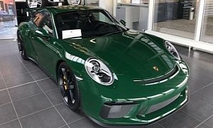 Leprechaun Special: Irish Green 2018 Porsche 911 GT3