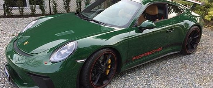 Irish Green 2018 Porsche 911 GT3 with CCX Options