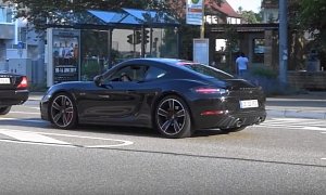 Is This the Six-Cylinder 2020 Porsche 718 Cayman Slotted Below the GT4?