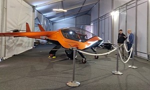 Israeli Startup Unveils Full-Scale eVTOL Prototype Air One for Personal Flight