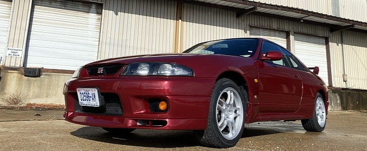 1995 Nissan Skyline GT-R R-33 V-Spec