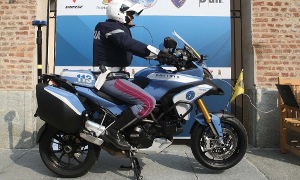Italian Police Motorcycle Riders Protected by Dainese D-Air Street Airbag