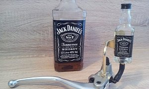 Jack Daniel's-Themed Brake Fluid Reservoir Looks… Tasty