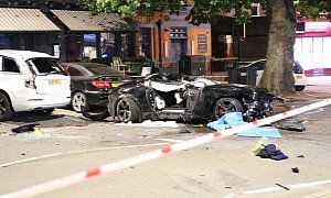 Jaguar F-Type and Audi A5 Crash in London, Wreck 4 More Cars