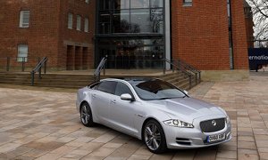 Jaguar Joins Forces with the Royal Shakespeare Company