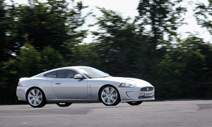 Jaguar Recalls 5,000 XK and XF Due to Engine Stalling