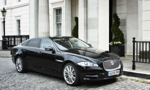 Jaguar XJ Crowned Best Luxury Car in the UK