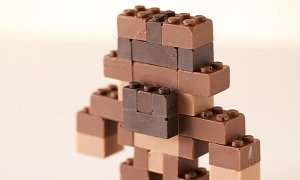 Japanese Builds Lego Bricks Out Of Chocolate: What About a Car?