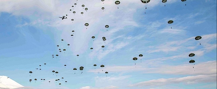 Japanese paratroopers jump from 
