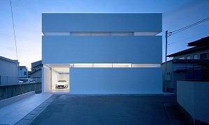 Japanese Residence Has Windows Only to Show Off the Maserati GranTurismo Inside
