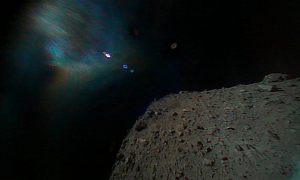 Japanese Robots Touch Down on Asteroid, Send Back Photos
